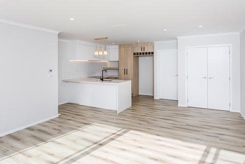  at 4/14 Hammond Street, Hamilton Central, Hamilton