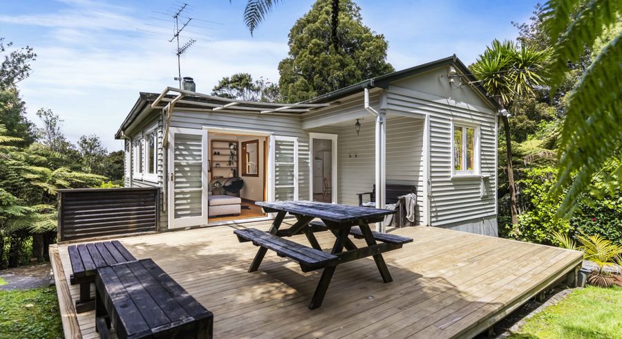 at 32 Gilletta Road, Mount Roskill, Auckland