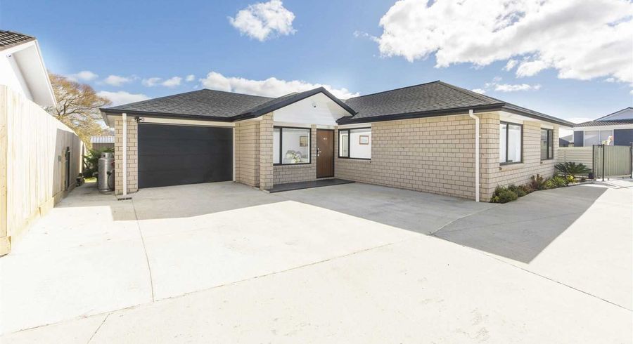  at 71A Solar Road, Glen Eden, Waitakere City, Auckland