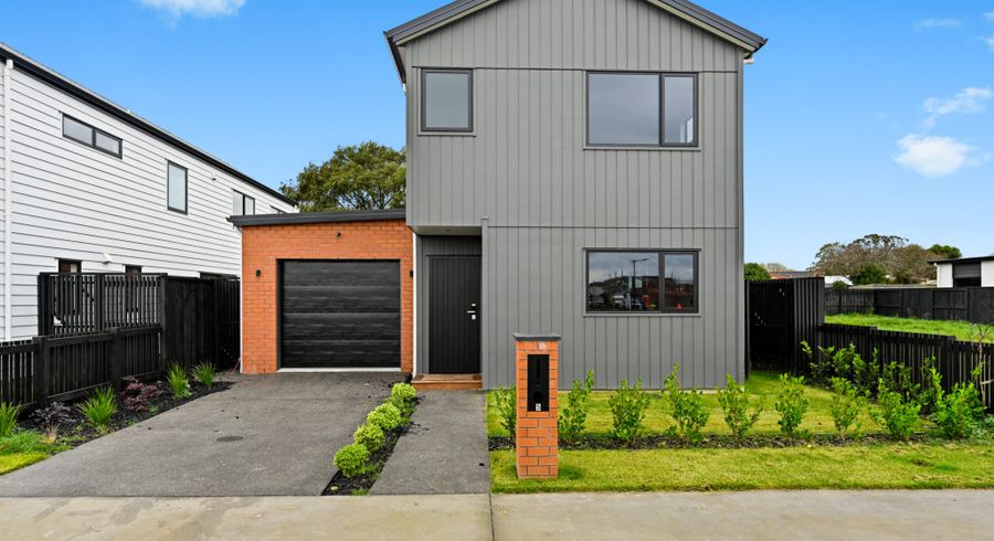  at 5 Earp Crescent, Chartwell, Hamilton