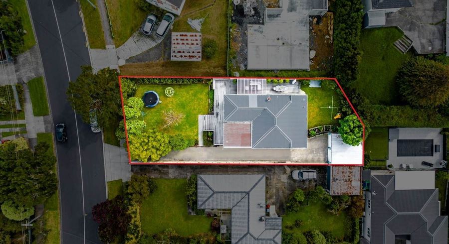 at 4 Apirana Avenue, Glen Innes, Auckland City, Auckland