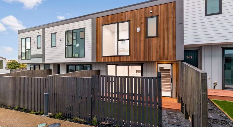  at 4/19 Parker Avenue, New Lynn, Waitakere City, Auckland