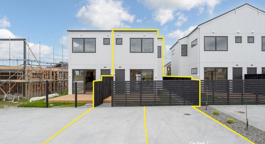  at 6/57 Tahetoka Street, Westgate, Waitakere City, Auckland