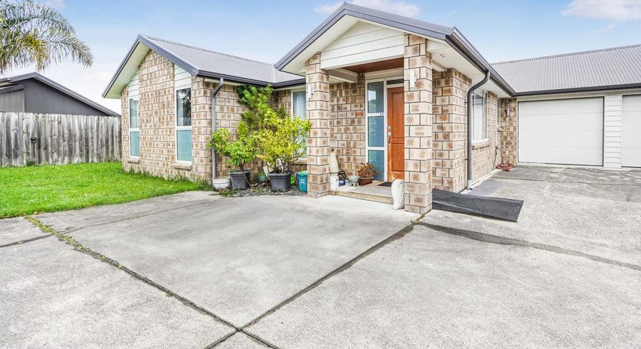  at 17 Barwick Place, Huntington, Hamilton