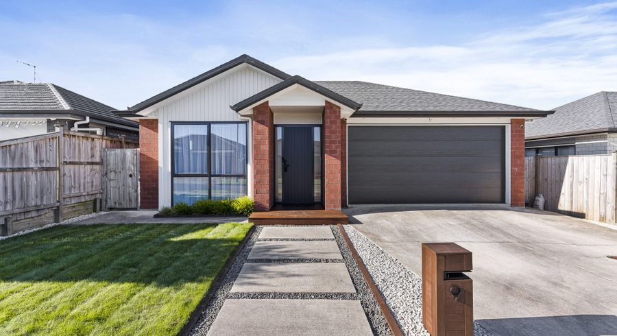  at 9 Lusitano Drive, Karaka, Papakura