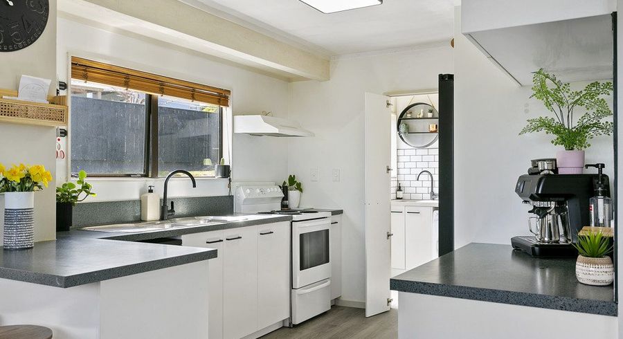  at 12 Holland Grove, Richmond Heights, Taupo