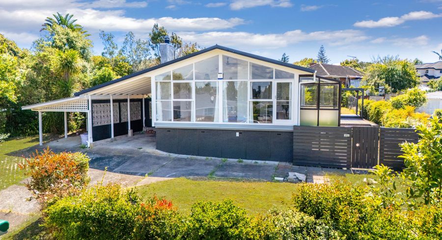  at 6 Ware Place, Pakuranga Heights, Auckland