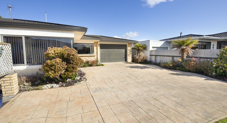  at 19C Hinton Road, Taradale, Napier