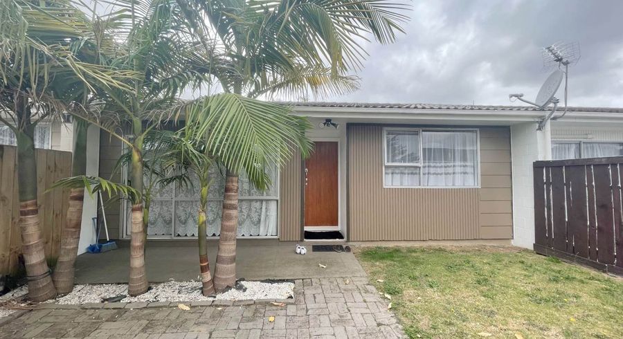  at 2/6 Rito Place, Papatoetoe, Manukau City, Auckland