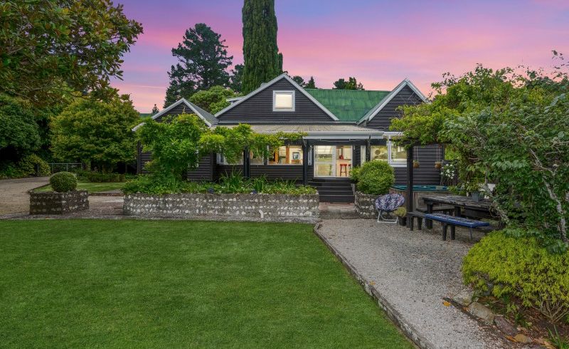  at 129 Plateau Road, Te Marua, Upper Hutt