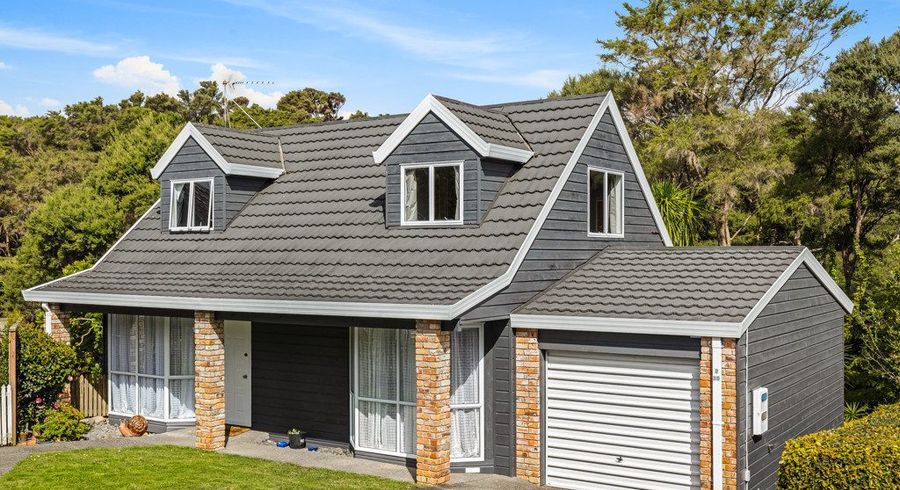  at 2/30 Lagoon Way, West Harbour, Waitakere City, Auckland