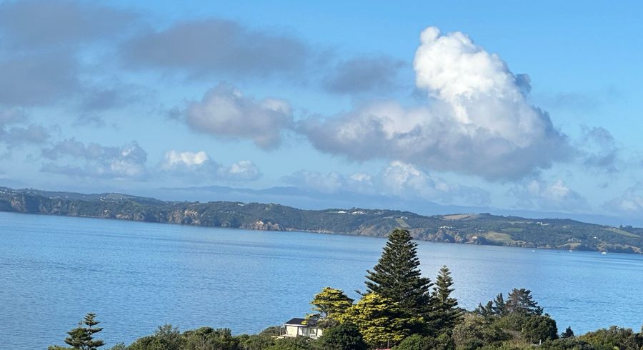  at 15 Ocean View Crescent, Rakino Island, Auckland