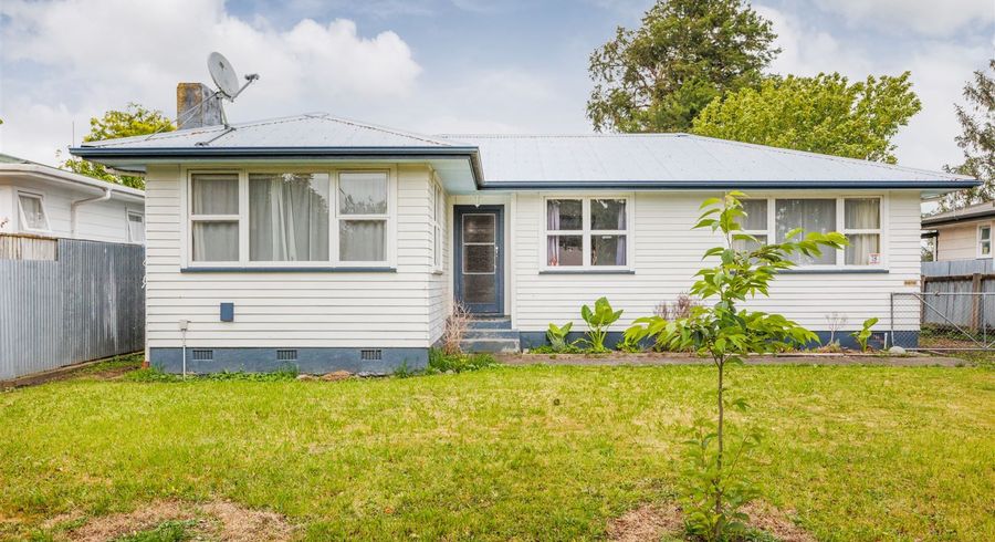  at 52 Langley Avenue, Milson, Palmerston North