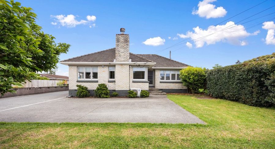  at 41 Riversdale Road, Avondale, Auckland City, Auckland