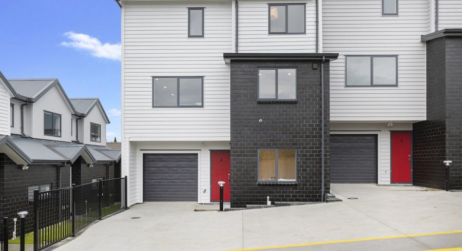  at 4/66 Saint Johns Road, Meadowbank, Auckland City, Auckland