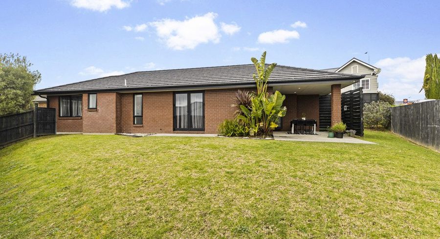  at 1 Abernethy Way, Patumahoe, Pukekohe