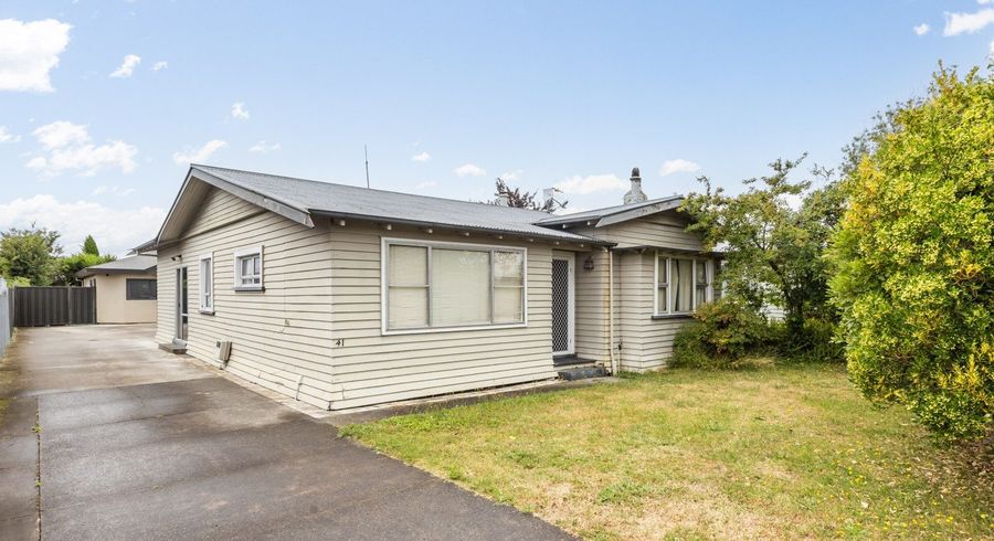  at 41 Taradale Road, Marewa, Napier