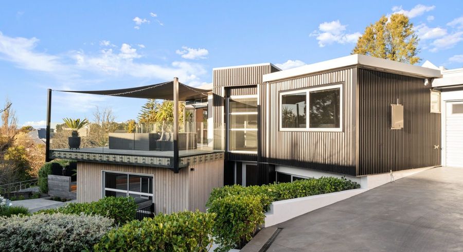  at 12 Lady Polson Lane, Cashmere, Christchurch City, Canterbury