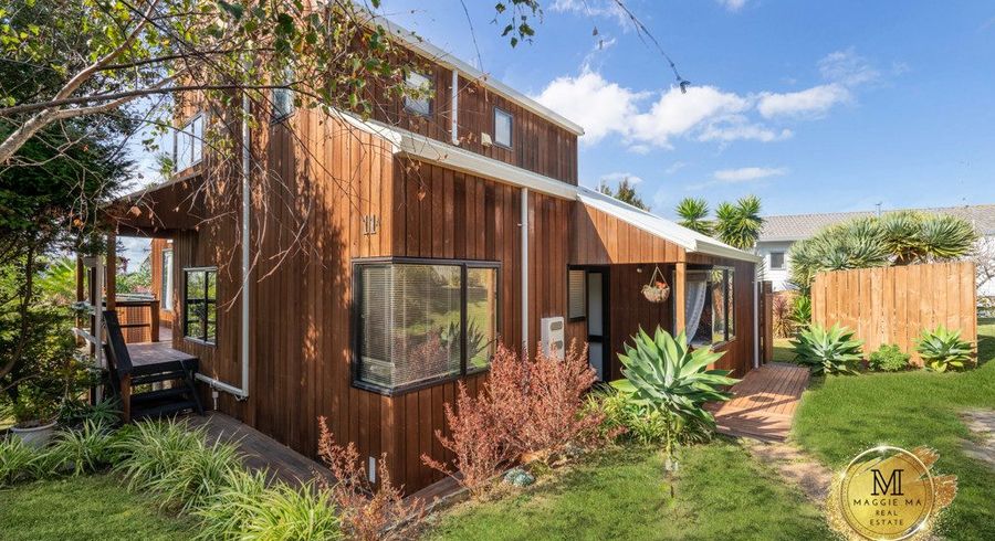  at 1/11 Cambric Place, Botany Downs, Manukau City, Auckland