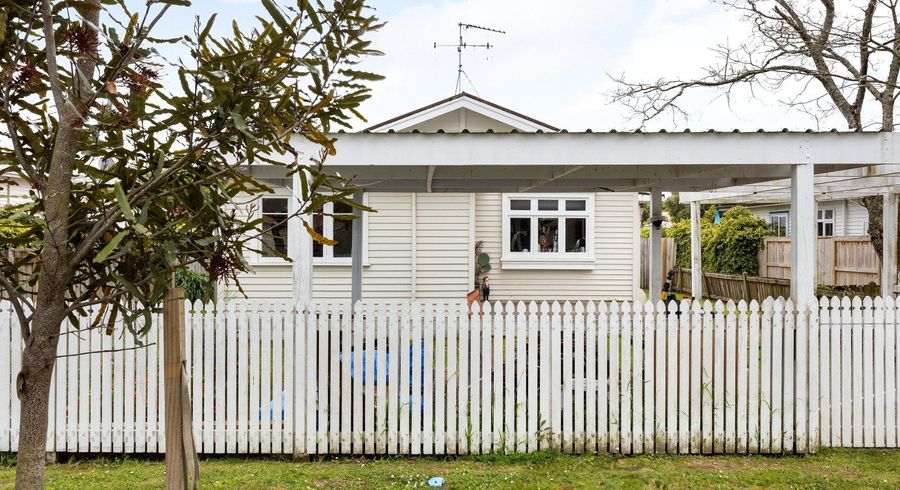  at 45 Brookfield Street, Hamilton East, Hamilton