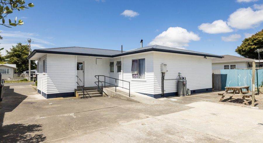  at 525 Lowe Street, Camberley, Hastings
