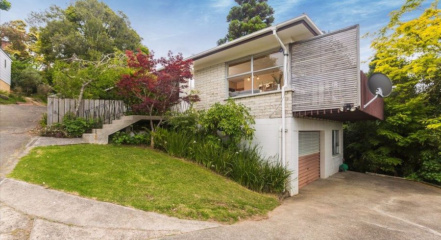  at 25 Walnut Lane, Browns Bay, North Shore City, Auckland