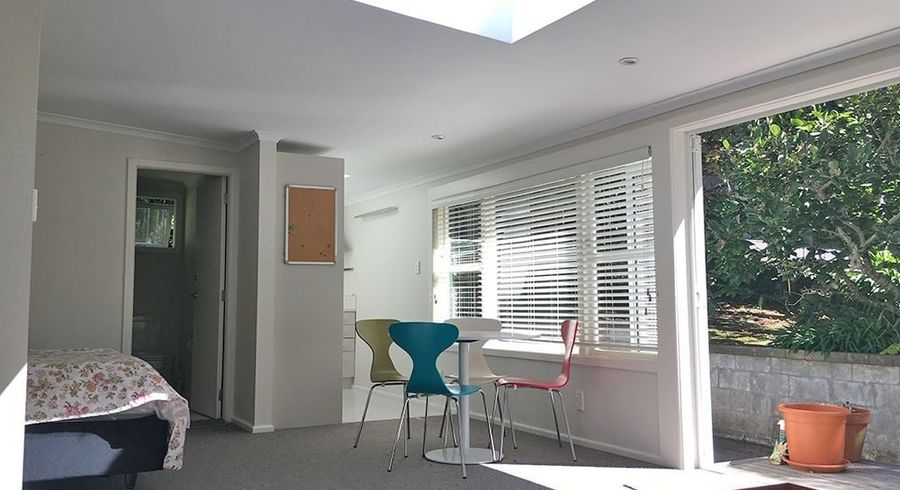  at 37 Silverstream Road, Crofton Downs, Wellington