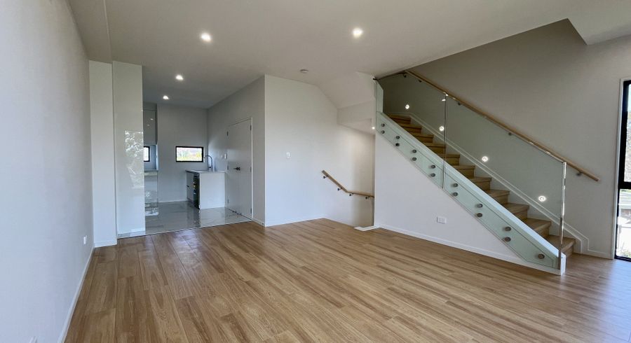  at 523F Pakuranga Road, Howick, Manukau City, Auckland