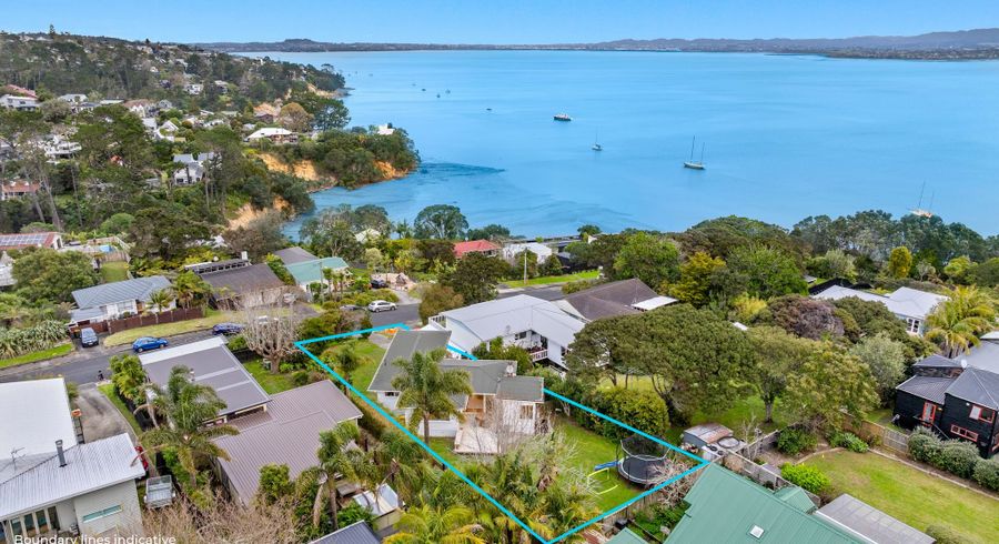  at 37 Neptune Avenue, Beach Haven, North Shore City, Auckland