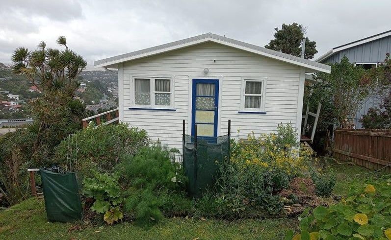  at 10 Ogilvy Terrace, Plimmerton, Porirua, Wellington