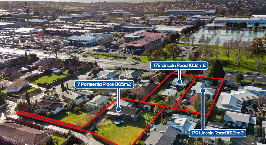  at 7 Poinsettia Place, Henderson, Auckland