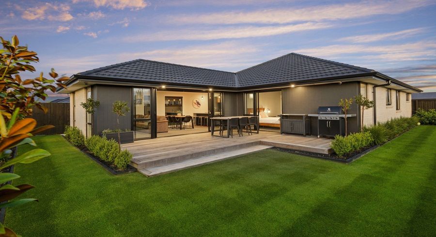  at 17 Halpin Drive, Lincoln, Lincoln