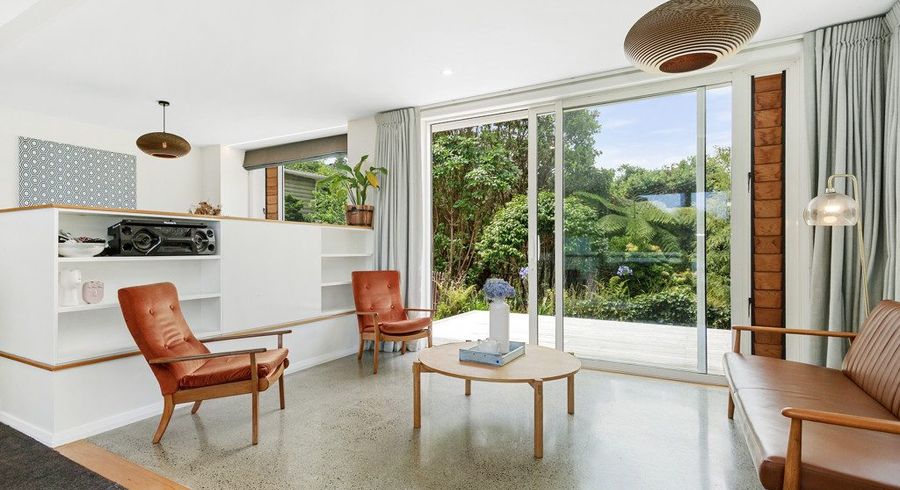  at 29 London Road, Korokoro, Lower Hutt, Wellington