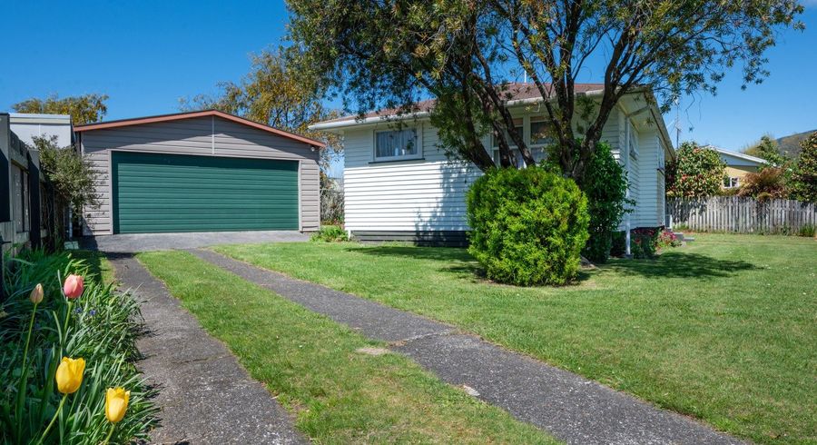  at 4 Meri Grove, Turangi