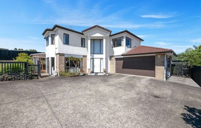  at 9 Jomard Terrace, Northcross, North Shore City, Auckland