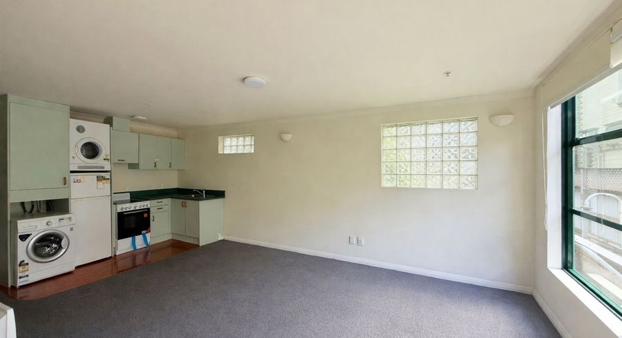  at 4E/57  Boulcott St, Te Aro, Wellington, Wellington