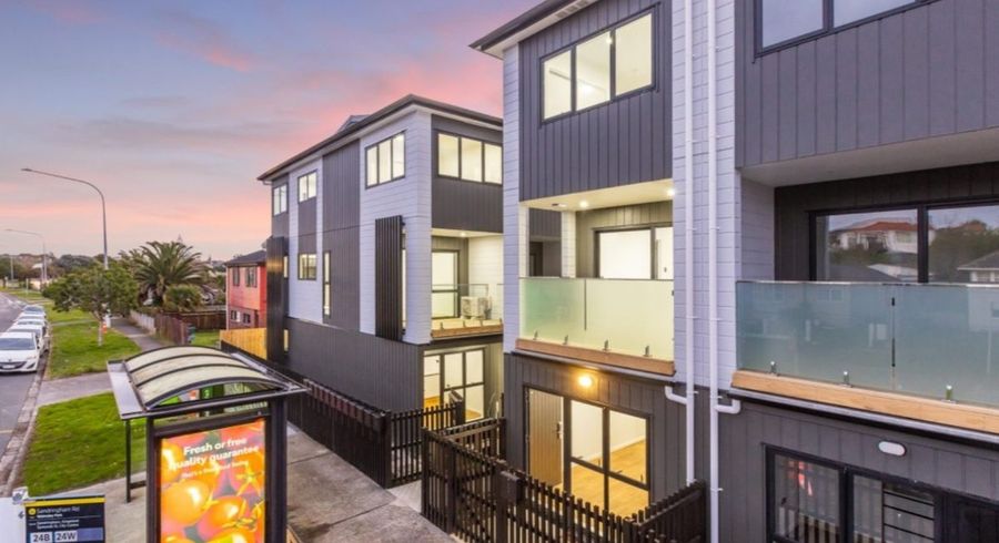  at 11/717 Sandringham Road Extension, Mount Roskill, Auckland City, Auckland