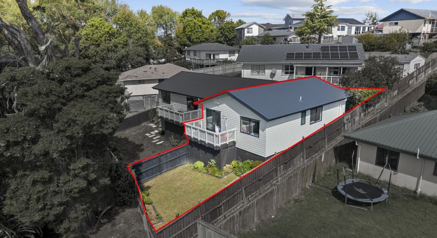  at 2/72 Alabaster Drive, Papatoetoe, Manukau City, Auckland