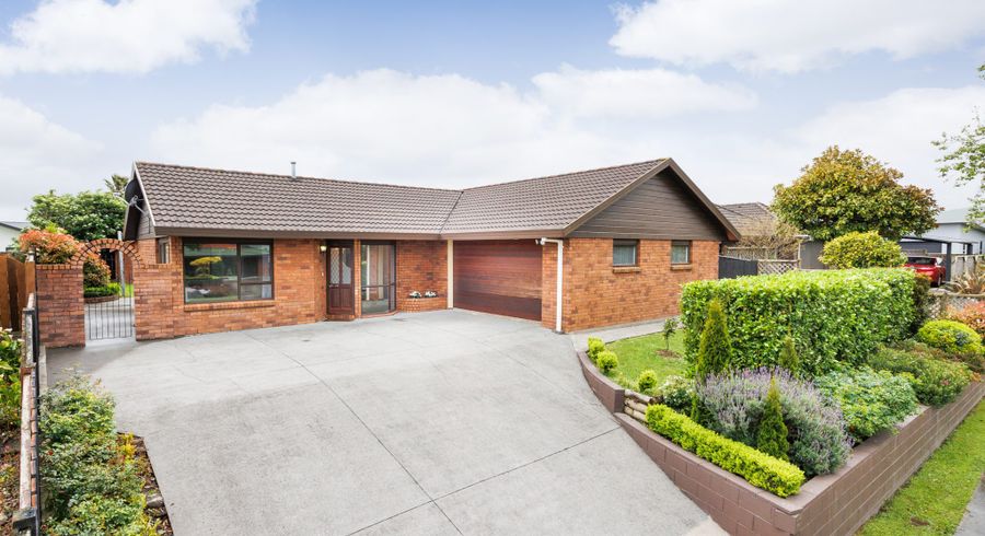  at 77 Pacific Drive, Fitzherbert, Palmerston North, Manawatu / Whanganui