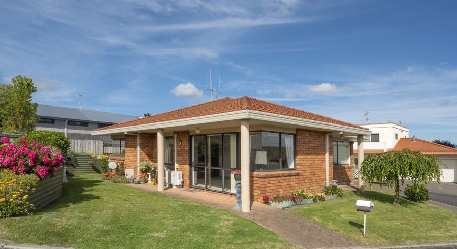  at 32 Racecourse Way, Gate Pa, Tauranga
