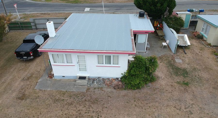  at 1/1659 Glenavy-Hilderthorpe Road, Pukeuri, Waitaki, Otago