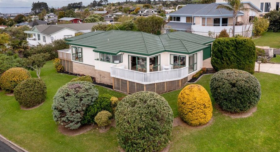  at 1 Castaway Place, Gulf Harbour, Whangaparaoa