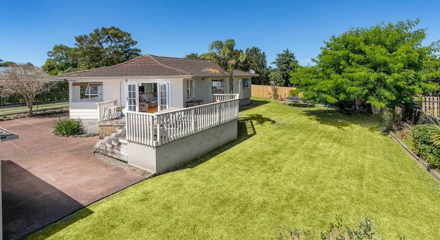  at 91 Sunnyside Road, Sunnyvale, Auckland