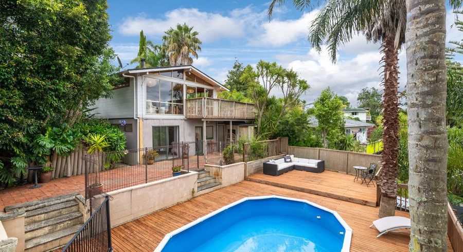  at 105 Kia Ora Road, Beach Haven, North Shore City, Auckland