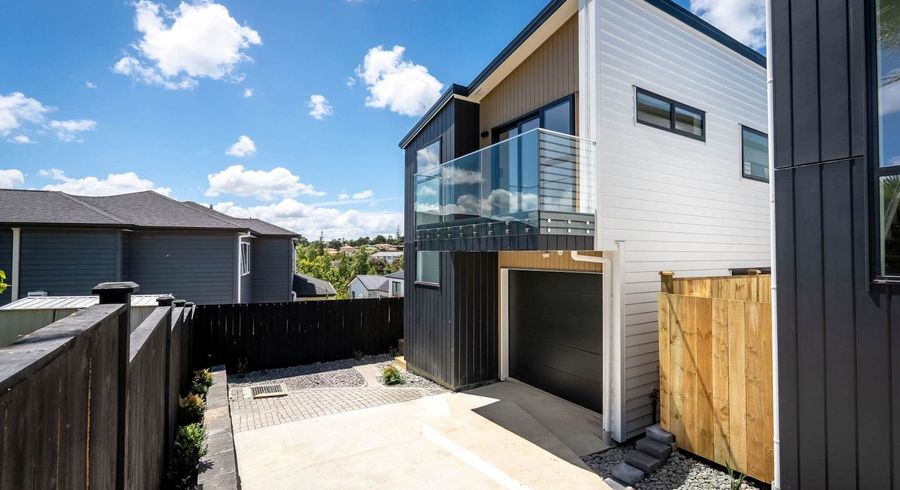  at Lot 4/16 Madison Place, Forrest Hill, North Shore City, Auckland