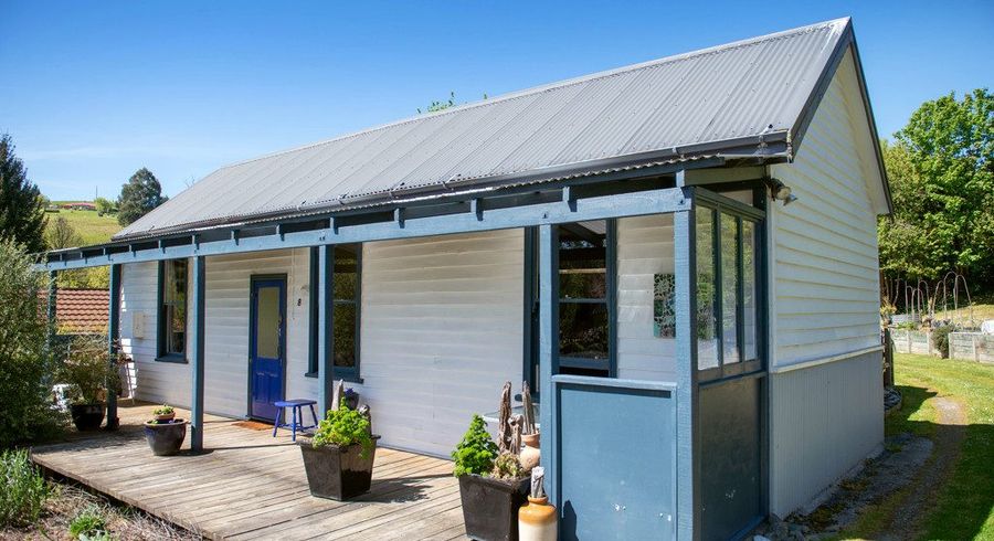  at 8 Lismore Street, Lawrence