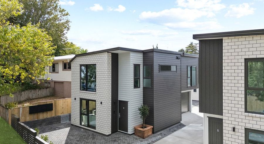  at 4/26 Crompton Road, Massey, Waitakere City, Auckland