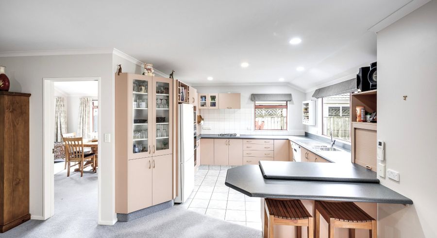  at 8 Gresham Place, Taradale, Napier, Hawke's Bay