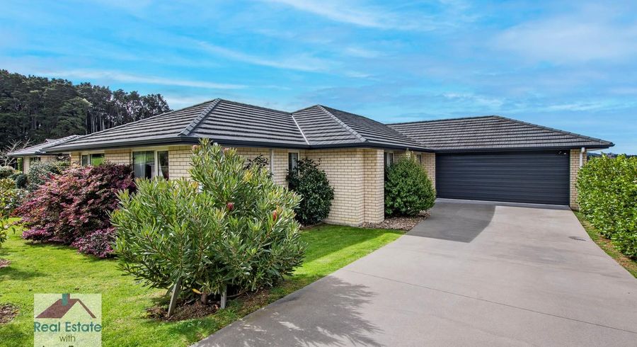  at 42 Wairau Drive, Tikipunga, Whangarei