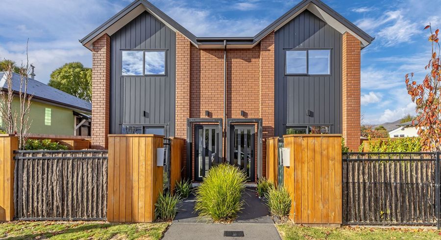 at 2/64 Longfellow Street, Sydenham, Christchurch